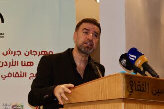مأمون النطاح وصالح الشادي يقدمان أمسية شعرية في مهرجان جرش