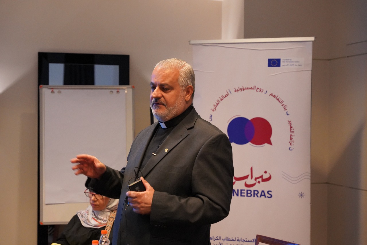 "الدين والمجتمع".. حوار مفتوح لتعزيز القيم الأخلاقية في الإعلام " صور وفيديو "