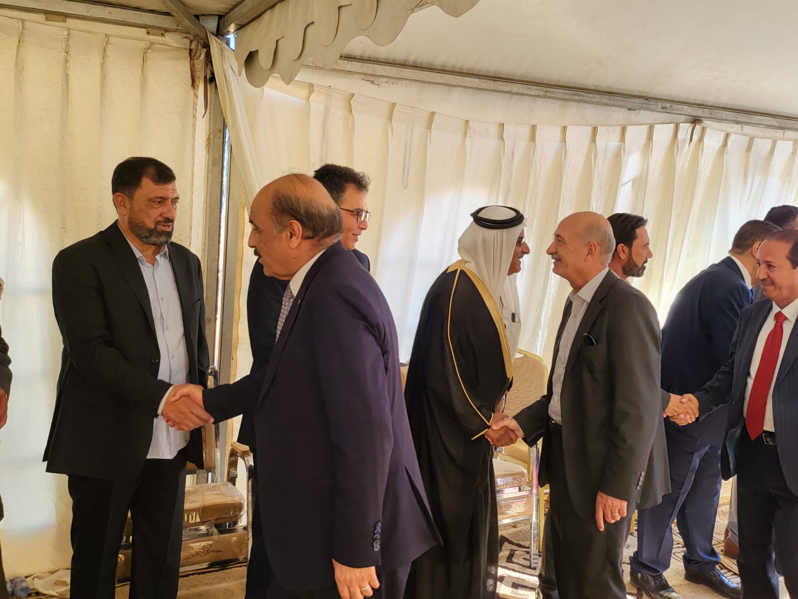 جاهة المهندس محمد عيد الحشايشة ، سعادةابوكف طلب و الشيخ الحويان أعطى