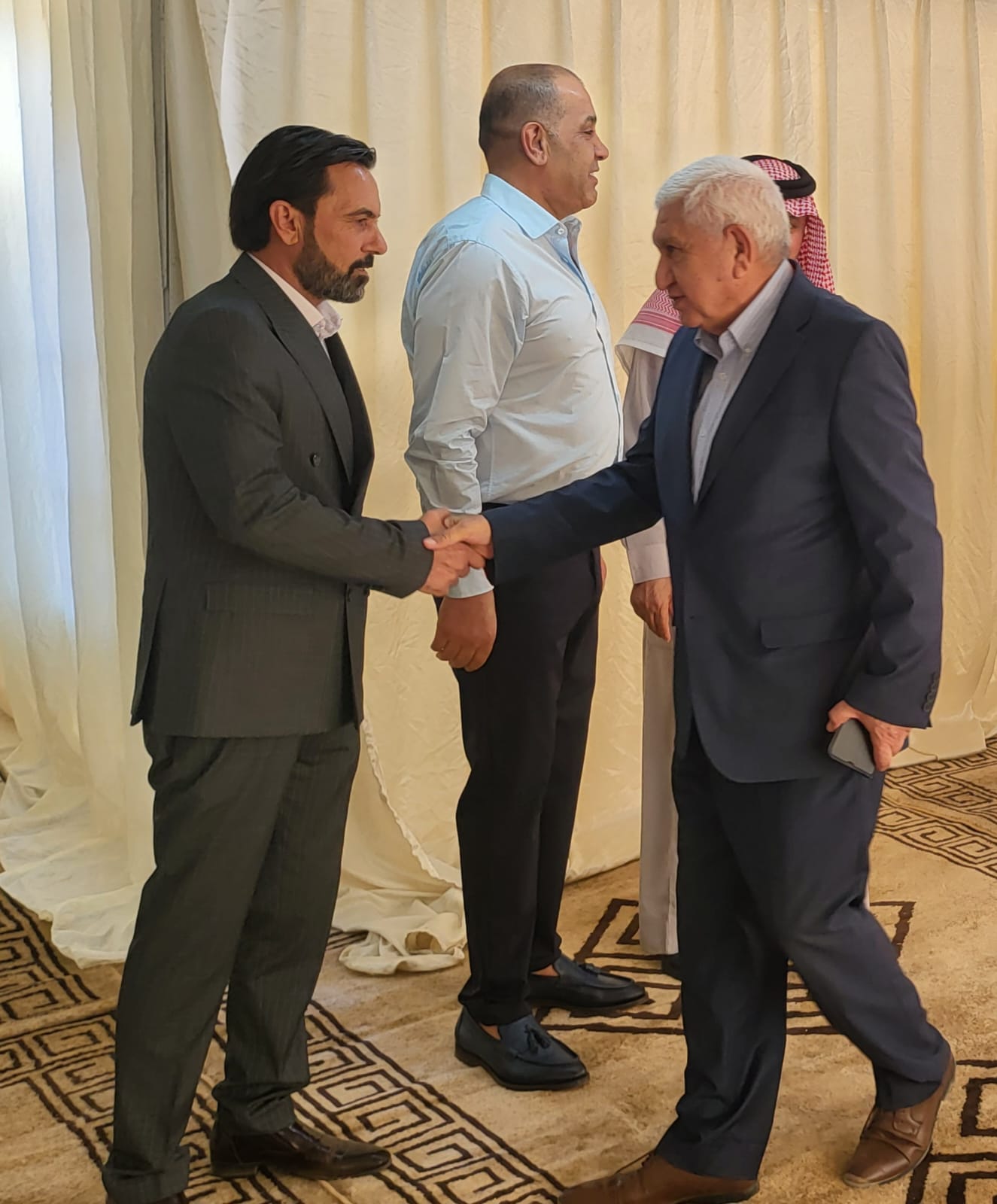 جاهة المهندس محمد عيد الحشايشة ، سعادةابوكف طلب و الشيخ الحويان أعطى