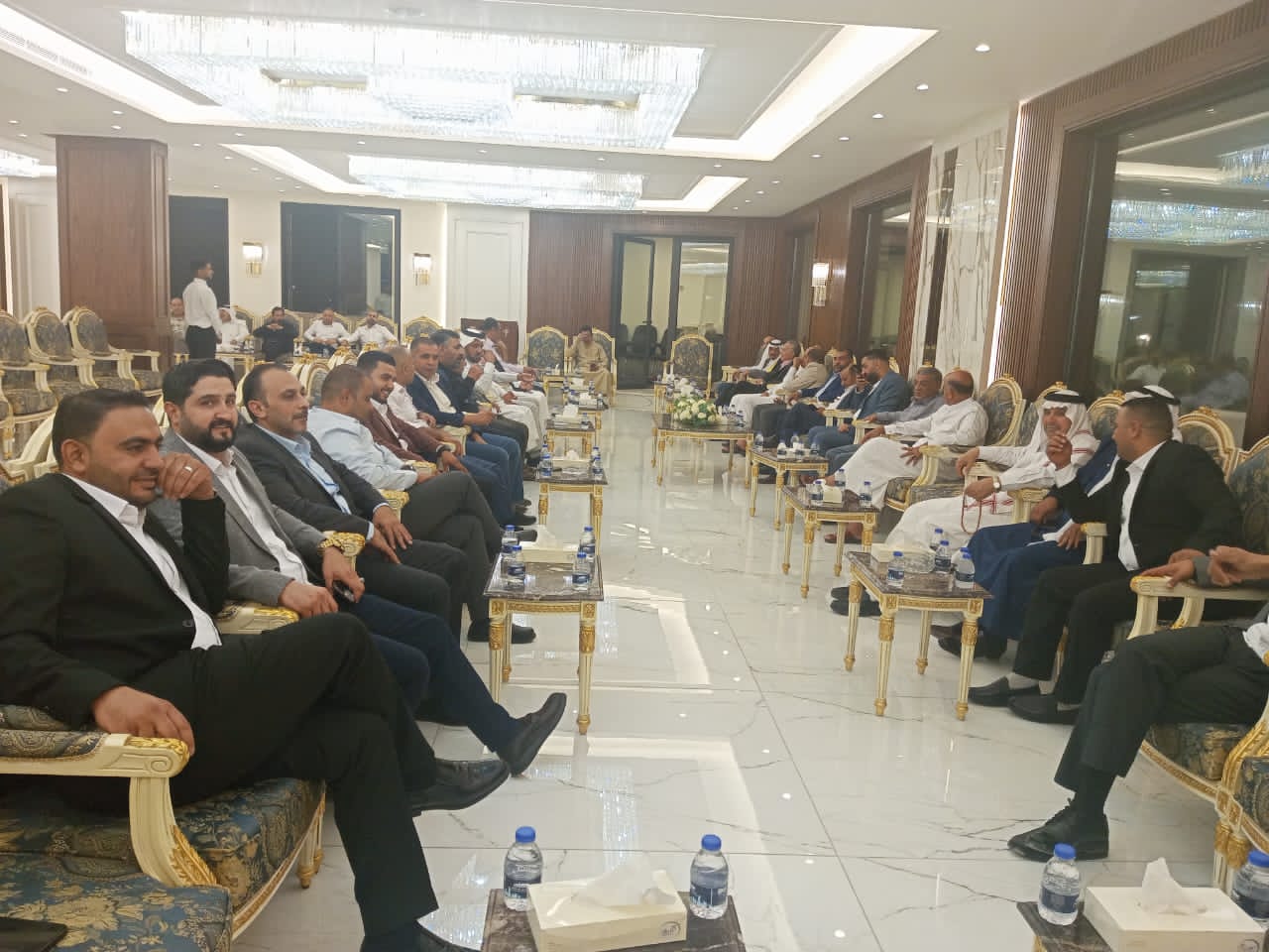 مروان الركيبات يكرم أحمد سمير الحشايشه واخوانه في دابوق بعمان