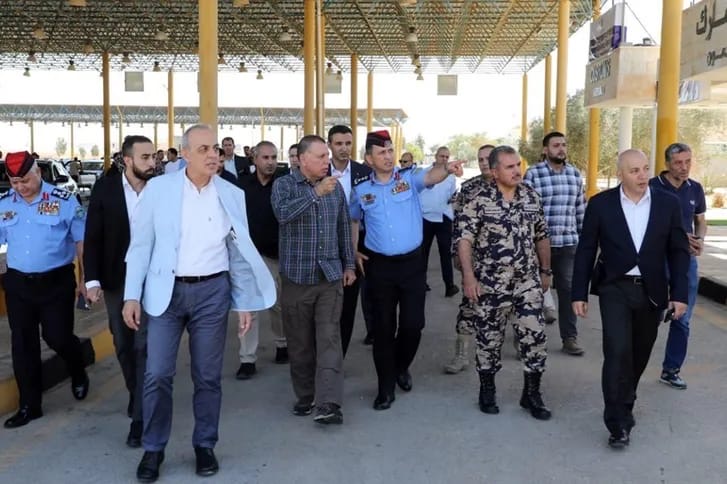 وزيرا الداخلية والسياحة ومدير عام الجمارك يتفقدون مركز حدود العمري