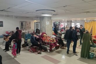 سلالة فيروسية جديدة تهدد حياة الأطفال في قطاع غزة