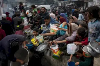 251 وفاة في غزة بسبب سياسة التجويع