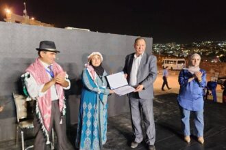 بني ياسين يكرم الفنانين التشكيليين المشاركين في مهرجان جرش