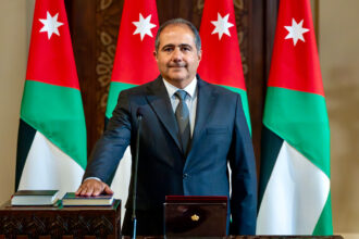من هو طارق أبو غزالة وزير الاستثمار الجديد؟