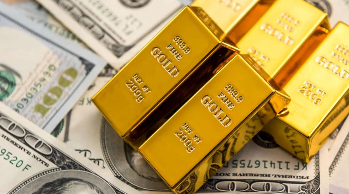 الذهب يرتفع مدعوما بتراجع عوائد السندات الأميركية