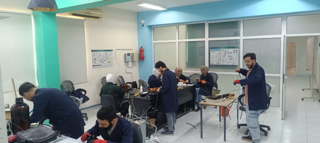 شركة زين تُطلق دورات مجانية جديدة للتدريب على صيانة الأجهزة الخلوية وأجهزة الألعاب الإلكترونية