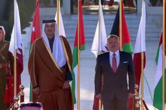 عاجل | أمير قطر يصل إلى عمّان في زيارة رسمية