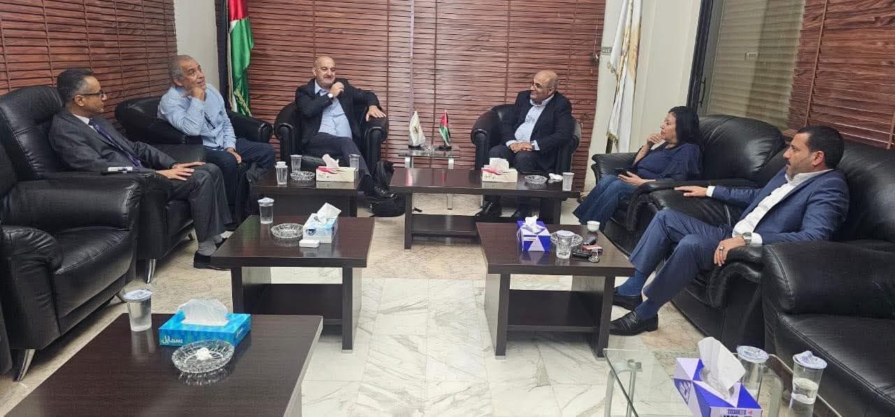 الأمين العام للاتحاد الدولي للصحفيين يزور نقابة الصحفيين