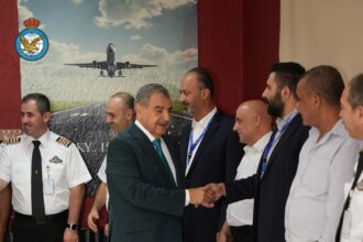 أكاديمية الطيران الملكية وكلية الملكة نور الفنية تكرّمان الدكتور الطيار محمد الخوالدة في حفل وداع رسمي