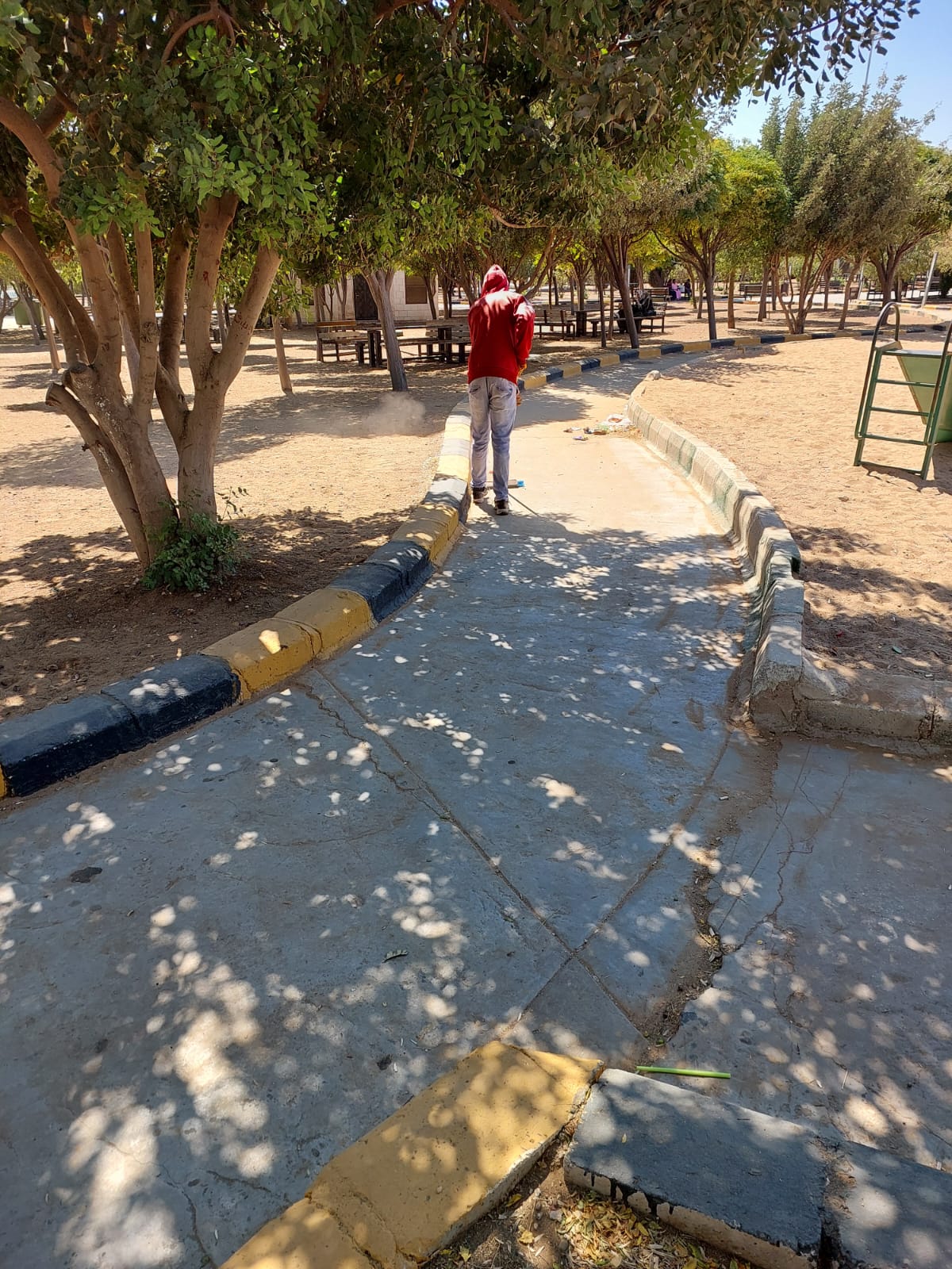 عاجل | وزارة البيئة تستجيب لتقرير "صراحة نيوز" حول نفايات حديقة الملك عبدالله في إربد .. فيديو وصور