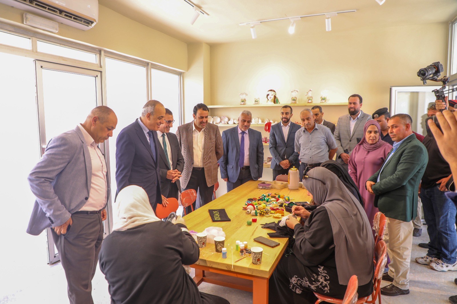 وزير السياحة يفتتح مشروع تطوير قلعة القطرانة الأثرية