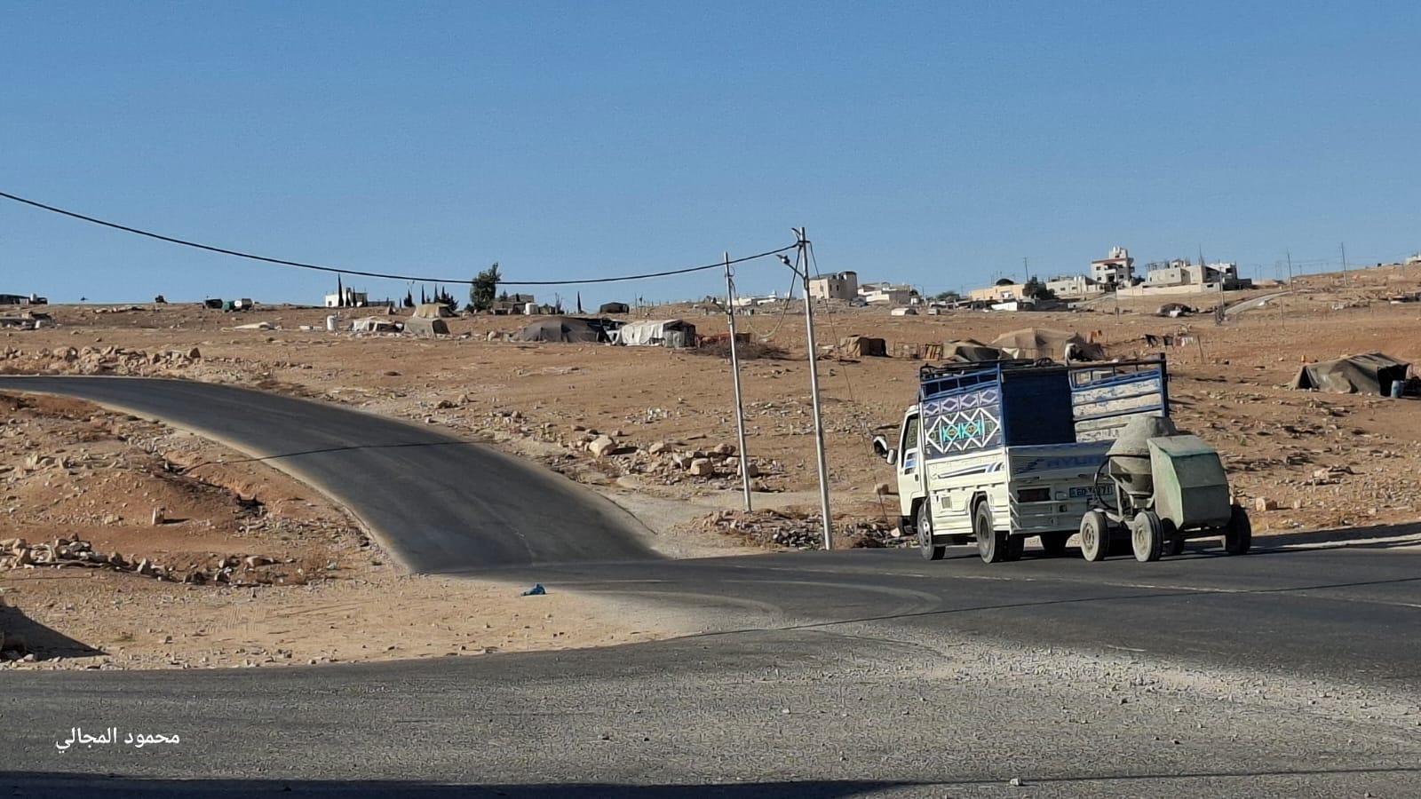 عاجل | أكثر من 13 قطعة أرض تفتقر للشوارع منذ عشر سنوات بالكرك ولا حياة لمن تنادي.. فيديو