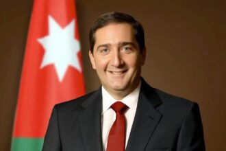 حين يتحدث دولة سمير الرفاعي عن حلّ النقابات… خطوة للأمام وعشر للوراء