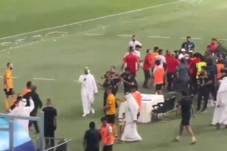 اشتباكات وفوضى بعد مباراة القادسية والكويت في الدوري الكويتي