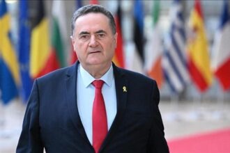كاتس الحوثيون هاجمونا بالصواريخ مجدداً