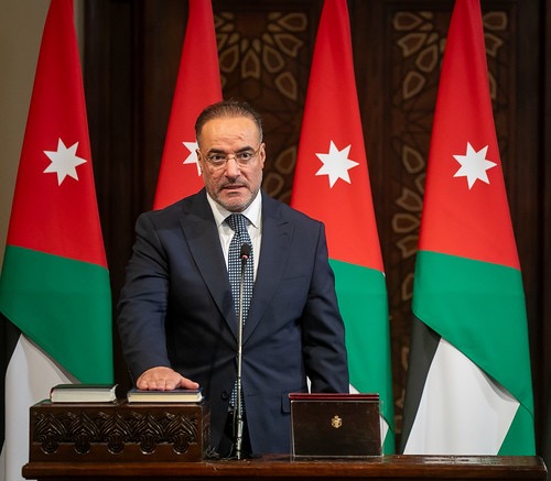 وزير المالية يتفقد جمرك العقبة