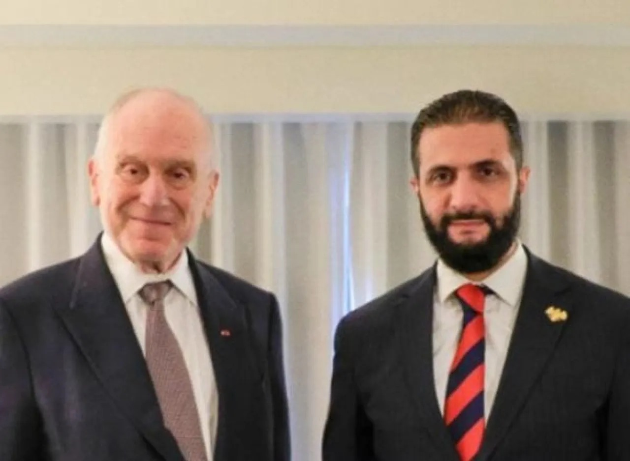 الشرع يلتقي رئيس الكونغرس اليهودي العالمي