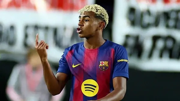 الاتحاد الإسباني يلغي بروتوكول حماية القاصرين مع لامين يامال بعد بلوغه 18 عامًا