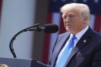 ترامب يدعو “حماس” لإطلاق سراح جميع الأسرى الإسرائيليين: “سينتهي الأمر بسرعة”