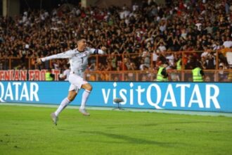 رونالدو يسجل هدفين في فوز البرتغال على أرمينيا بتصفيات كأس العالم 2026