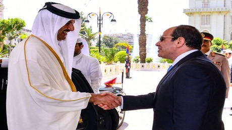 السيسي يؤكد تضامن مصر مع قطر