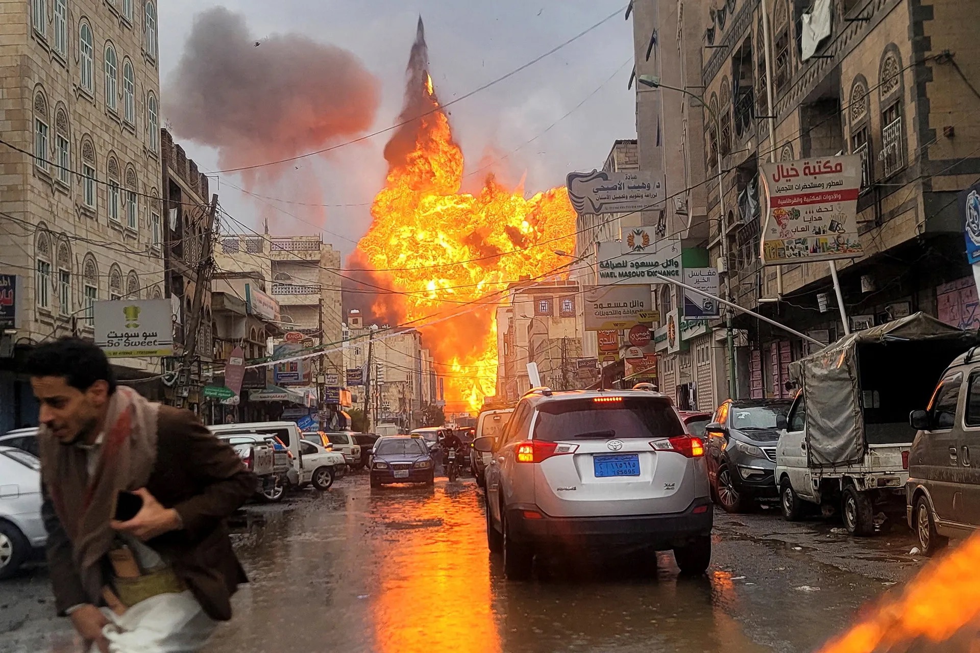 هيومن رايتس ووتش: هجوم إسرائيلي على صنعاء يهدد حياة الصحفيين