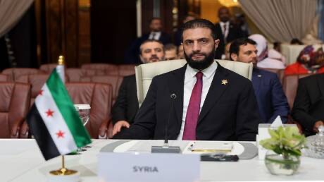 كلمة الرئيس السوري أحمد الشرع بالدوحة تثير تفاعلاً واسعاً رغم قصر مدتها