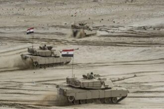 إسرائيل تراقب تعزيز مصر العسكري في سيناء