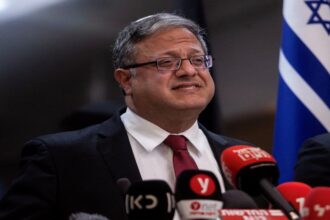 بن غفير يدعو إلى ضم كامل للضفة
