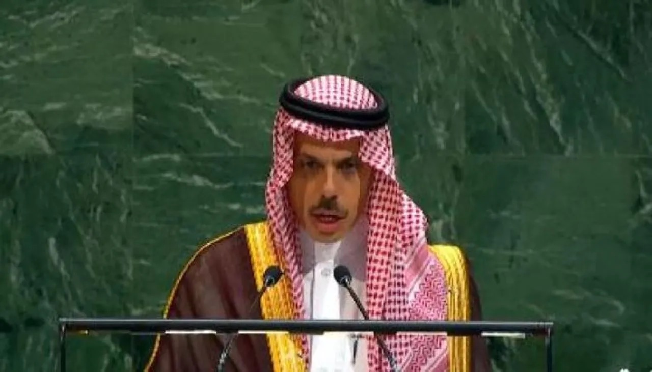 بن فرحان: مؤتمر حل الدولتين فرصة تاريخية لتحقيق السلام العادل