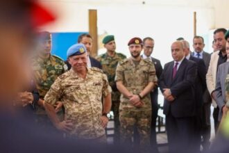 عاجل| الملك يزور مدرسة حسن خالد أبو الهدى في الزرقاء ويوجه بتطوير التعليم المهني
