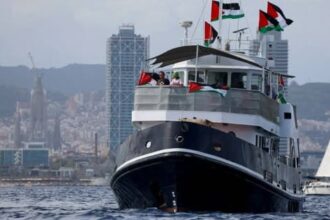 استعدادات لانطلاق قوارب جديدة لتلحق بأسطول الصمود