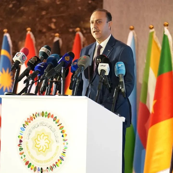 وزير الاتصال الحكومي يرعى مبادرة للتوعية بمخاطر الإرهاب ويؤكد ثبات موقف الأردن