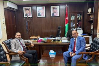 نقيب المهندسين الزراعيين وأمين عام سلطة وادي الأردن يبحثان تدريب حديثي التخرج