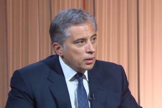 رئيس الحكومة يأمر بوقف تعاقد التلفزيون الأردني مع مؤثر بمبلغ ٤٨٠ ألف دينار