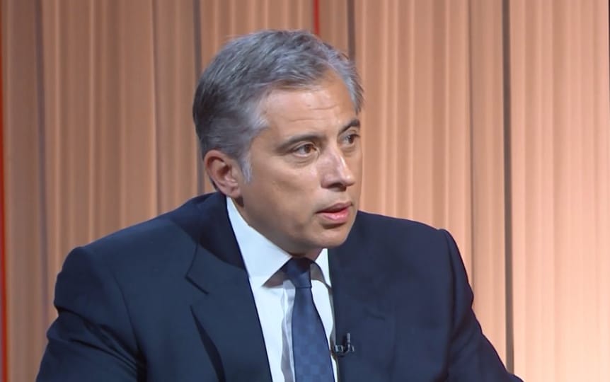 رئيس الحكومة يأمر بوقف تعاقد التلفزيون الأردني مع مؤثر بمبلغ ٤٨٠ ألف دينار