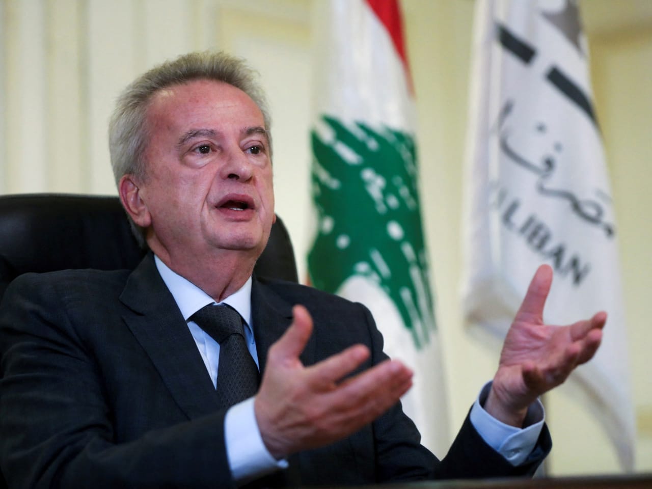 بعد دفع كفالة بقيمة 14 مليون دولار..إطلاق سراح حاكم المصرف المركزي اللبناني السابق