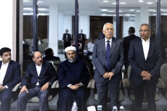 مندوبا عن الملك وولي العهد.. العيسوي يعزي عشائر العظامات وآل عباد