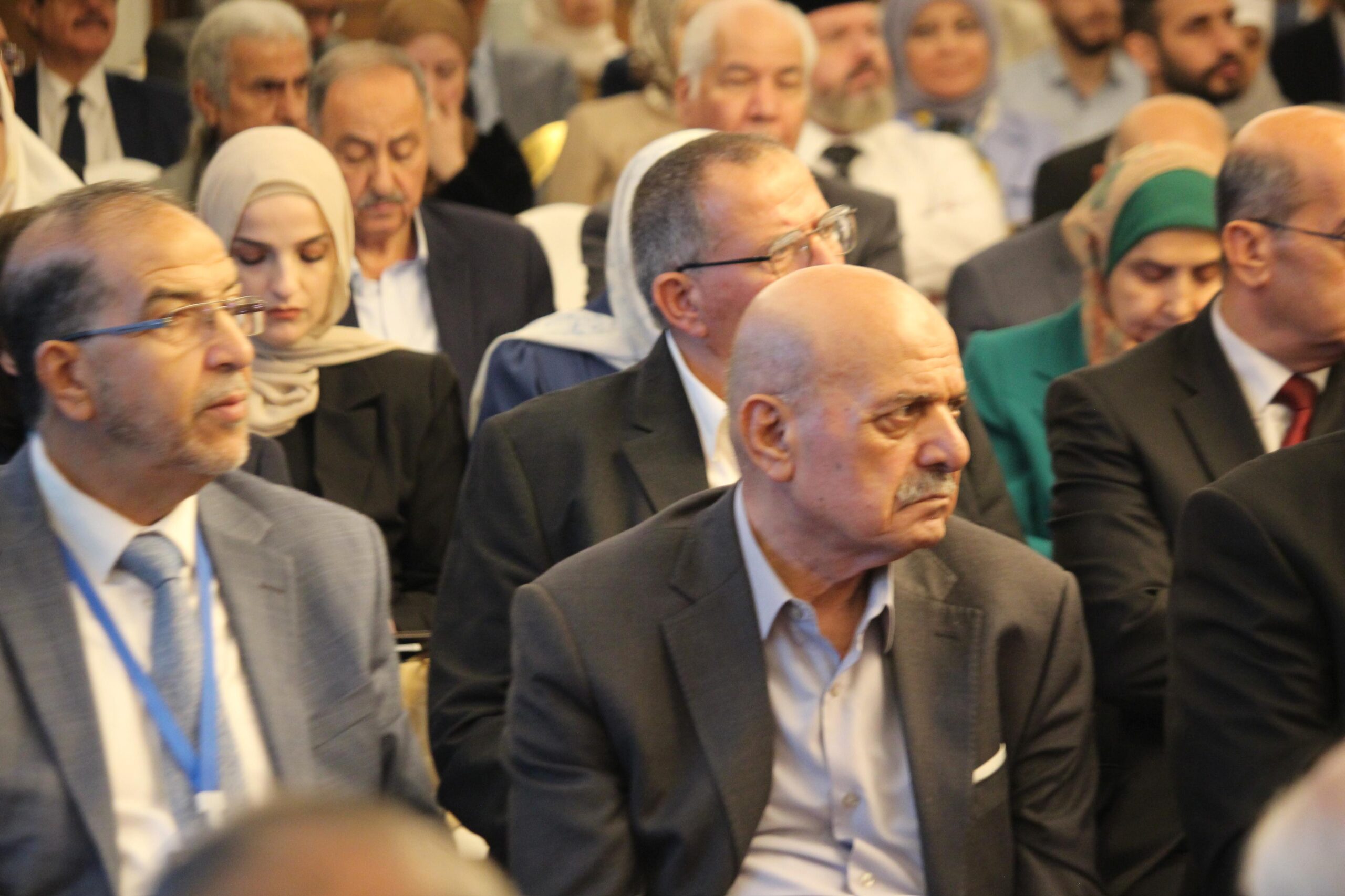 الأسر العربية تواجه محاولات للتدمير"صور"