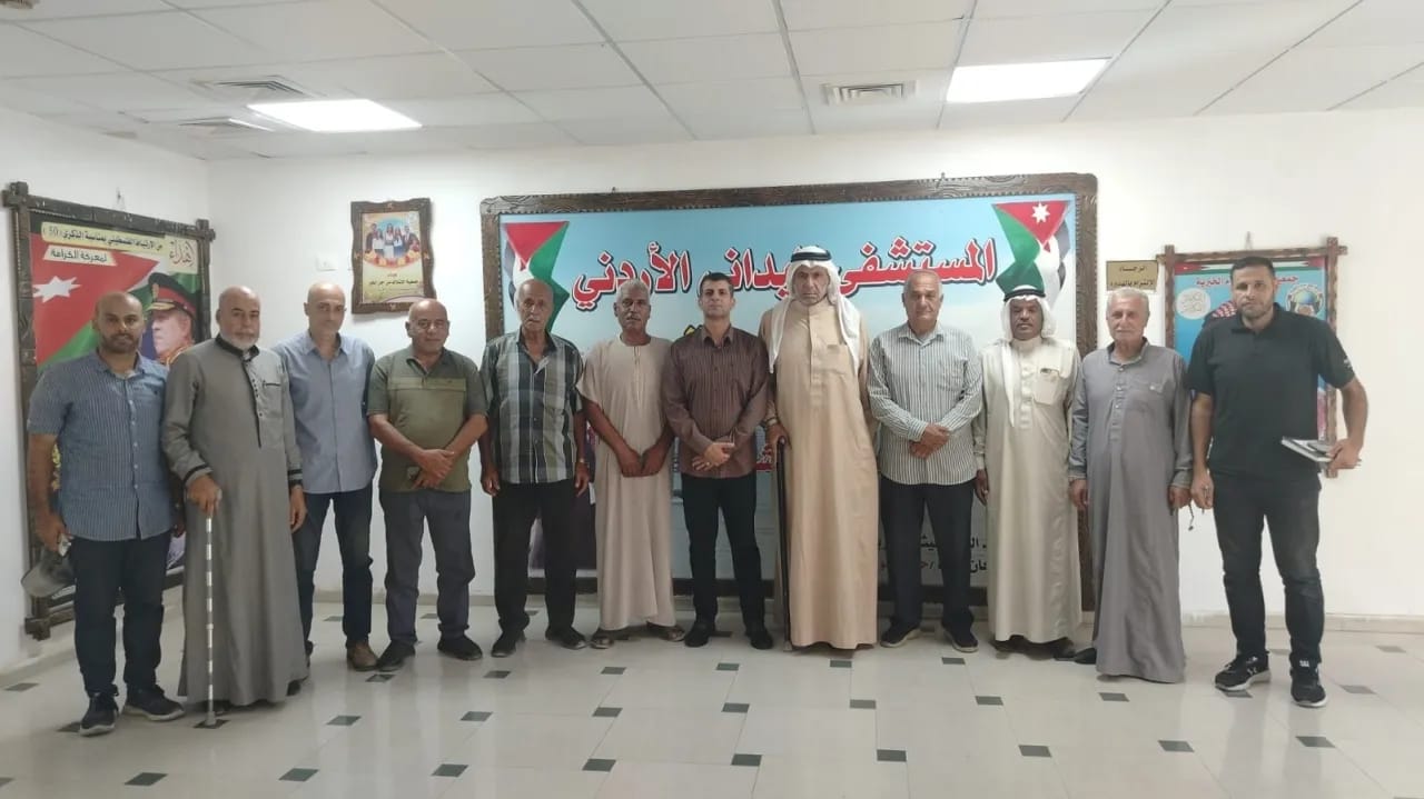 وجهاء غزة يزورون المستشفى الميداني الأردني ويشيدون بجهوده الإنسانية