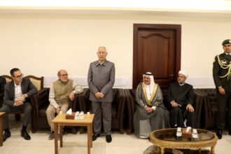مندوبا عن الملك وولي العهد. العيسوي يعزي آل ياغي