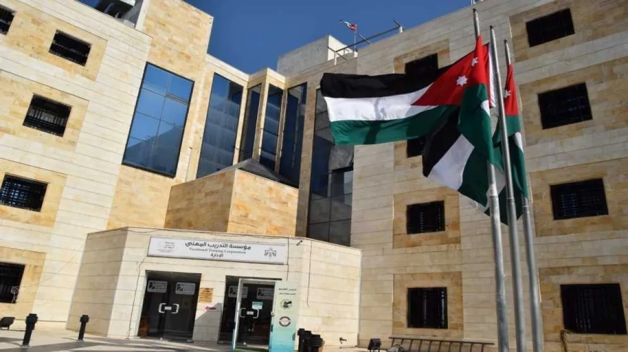 توقيع 41 اتفاقية تدريب منتهي بالتشغيل لدعم الشباب