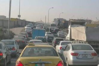 حادث سير يتسبب بازدحام على أوتوستراد الزرقاء باتجاه عمّان