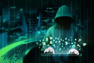 وحدة الجرائم الإلكترونية تحذر من رسائل احتيالية تطلب دفع مخالفات مرورية