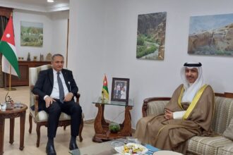 الأردن والكويت يبحثان تعزيز التعاون البيئي ومشاريع التنمية المستدامة