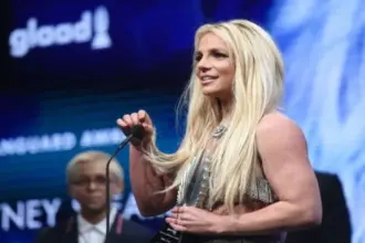 بريتني سبيرز تعيش عزلة متزايدة وسط مخاوف على حالتها النفسية