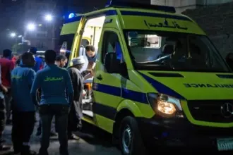 طفلة بالجيزة تصاب بتسمم بعد ابتلاعها حشيش والدها