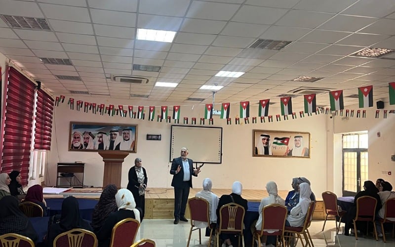 ورشة في "شابات المزار الشمالي" لتعزيز وعي الشابات بالانتخابات البلدية